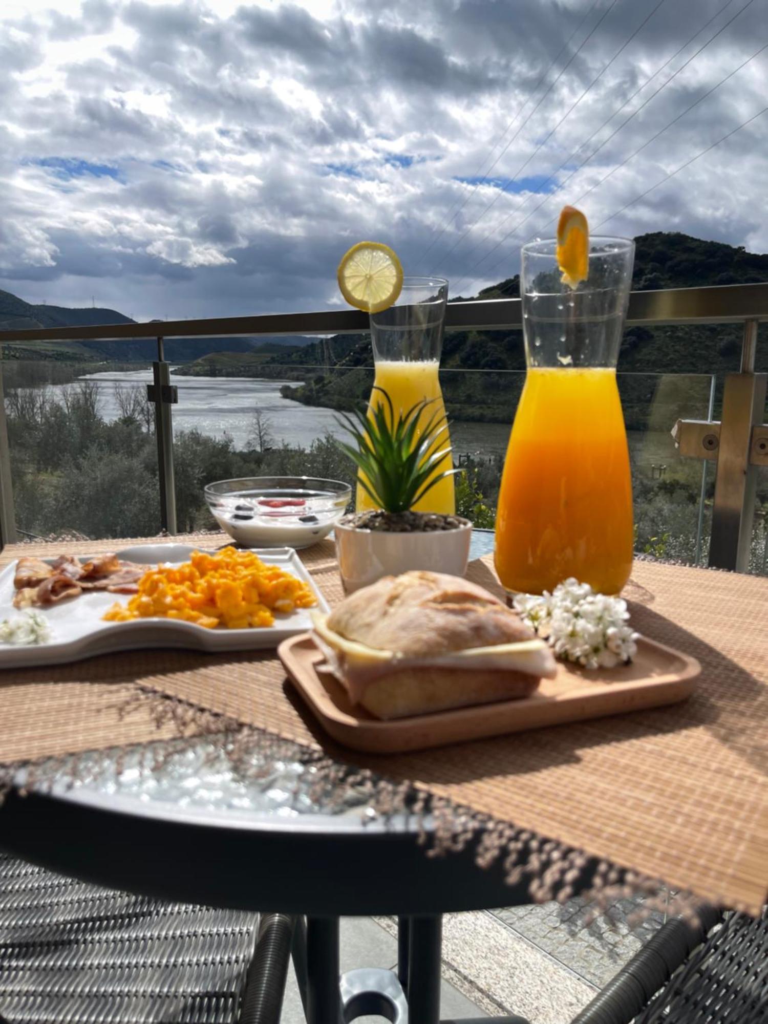 Douro Visit House Villa Torre De Moncorvo Ngoại thất bức ảnh
